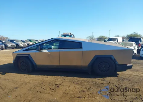 2024 Tesla Cybertruck All-Wheel Drive z USA, uszkodzony, nr VIN 7G2CEHED6RA049804